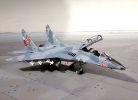 Revell_MiG-29UB_02