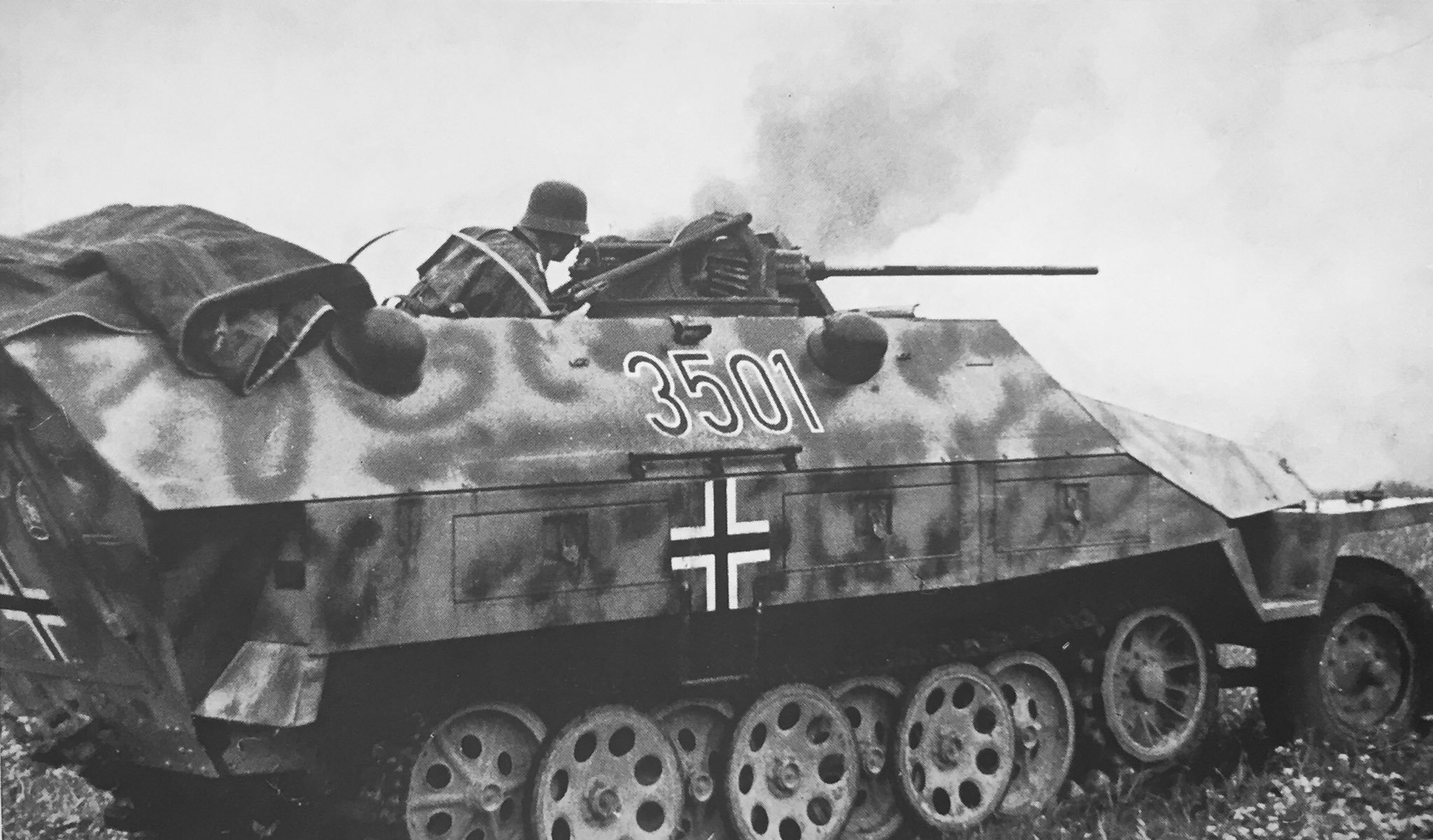 Бтр вермахта. SD KFZ 251 Ханомаг. Бронетранспортёр SD.KFZ 251. SD. KFZ.251/2. SD KFZ 251 С 37 мм пушкой.